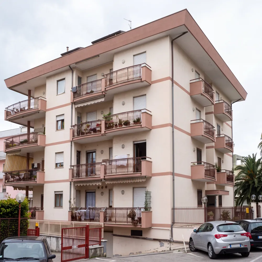 Condominio a Formia, 1982